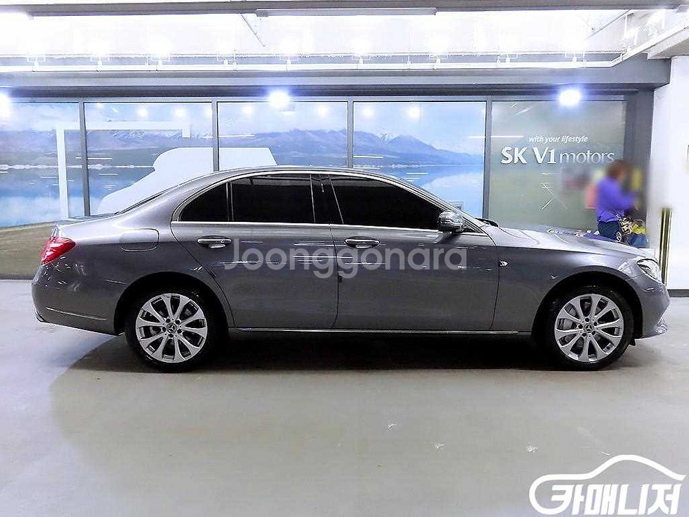[벤츠]E-클래스 W213 E300 익스클루시브 (5인--2