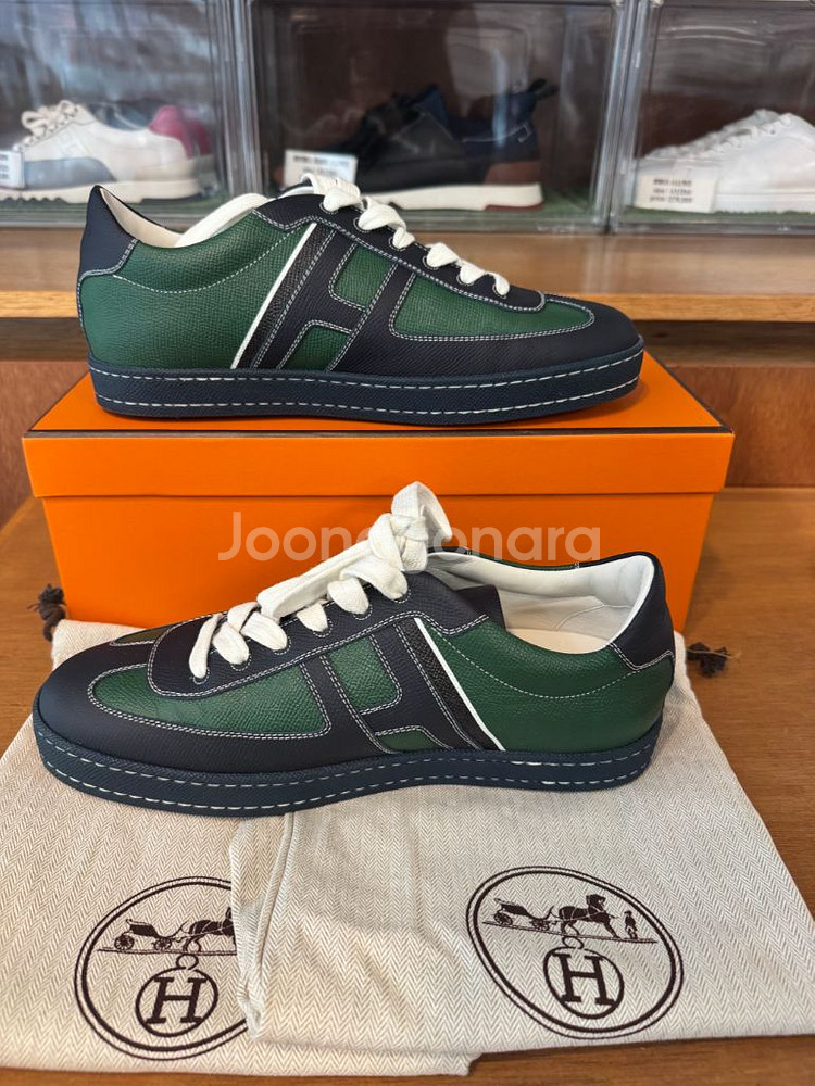40.5/255-260)에르메스 부메랑 스니커즈--1