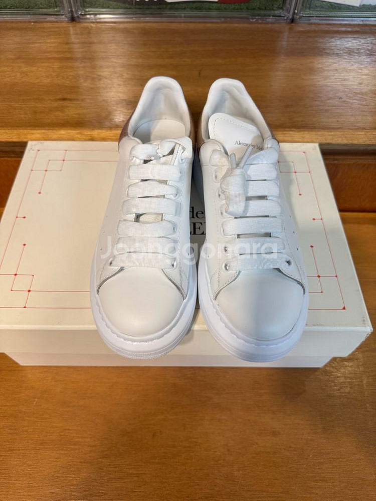 37/240) 알렉산더맥퀸 오버솔 스니커즈--3