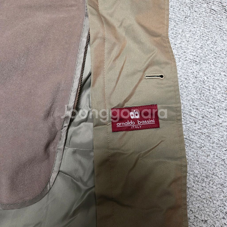 아날도 바시니 트렌치 코트 XL(105) 내피0--6