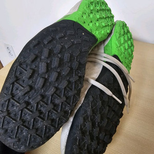 나이키 티엠포 레전드 8프로 풋살화 280