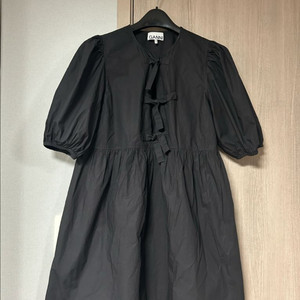 GANNI 블랙 원피스