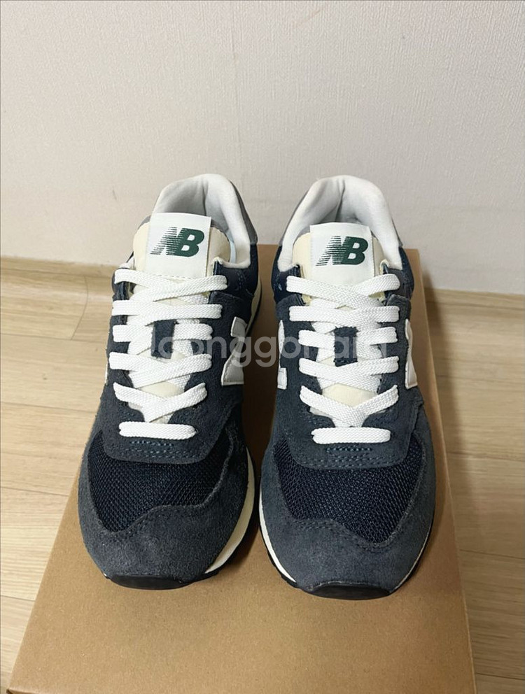 [235] 뉴발란스 574 헤리티지 네이비--3