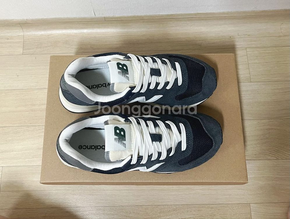 [235] 뉴발란스 574 헤리티지 네이비--4