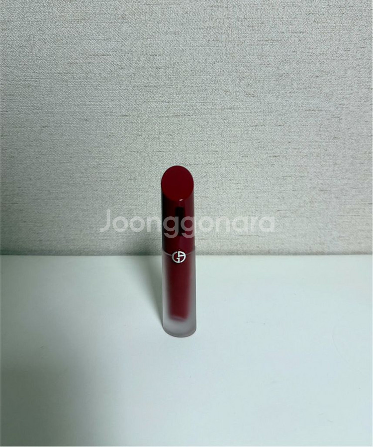 입생로랑, 맥, 조르지오 아르마니, 에스티로더 립 제품--3