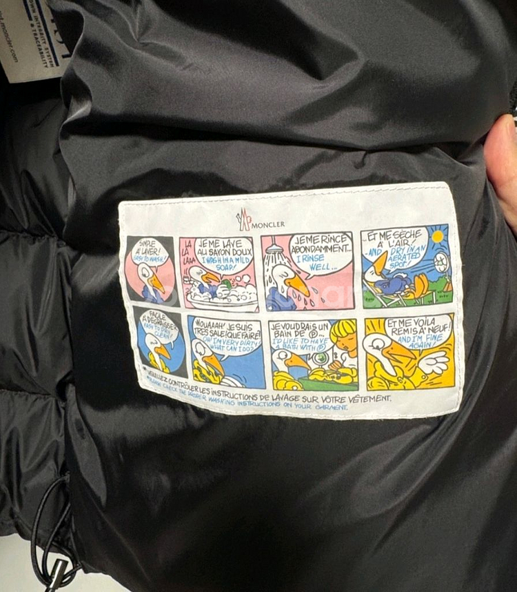 몽클레어 4사이즈 마야프패딩 팝니다--3