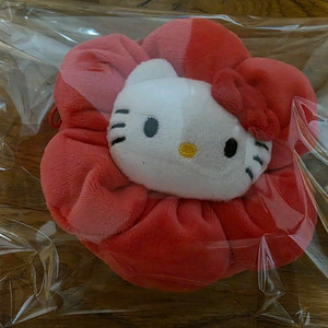 헬로키티 플라워 파우치 동전지갑