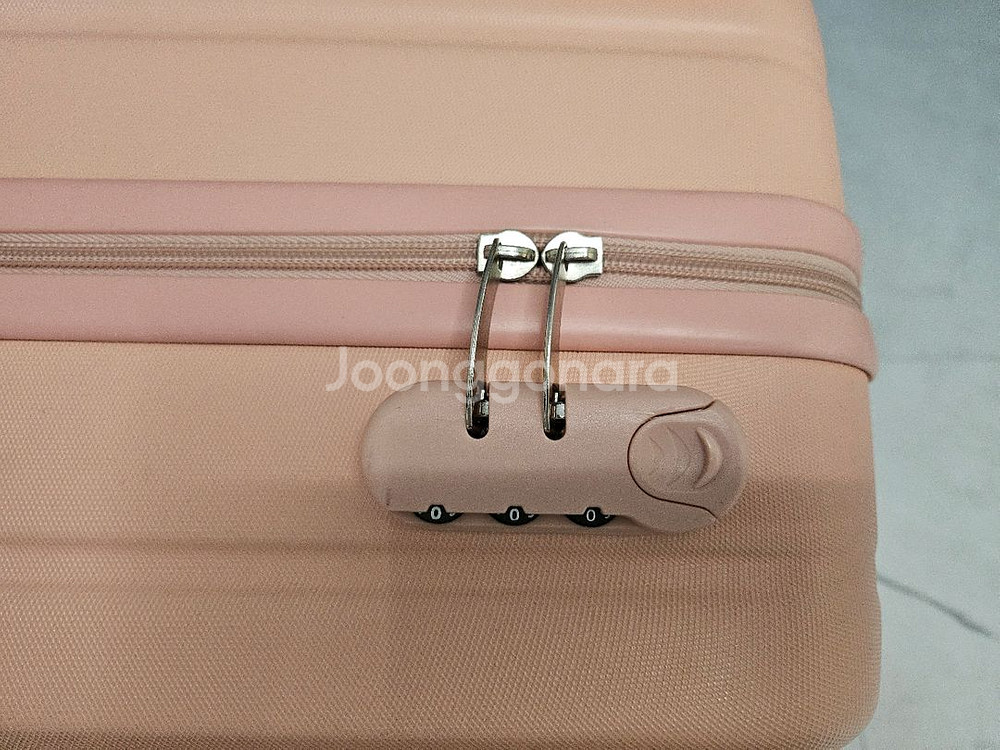 18인치 케리어 블루, 핑크 색상 각각 판매 해요--8