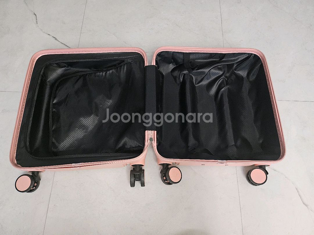 18인치 케리어 블루, 핑크 색상 각각 판매 해요--6