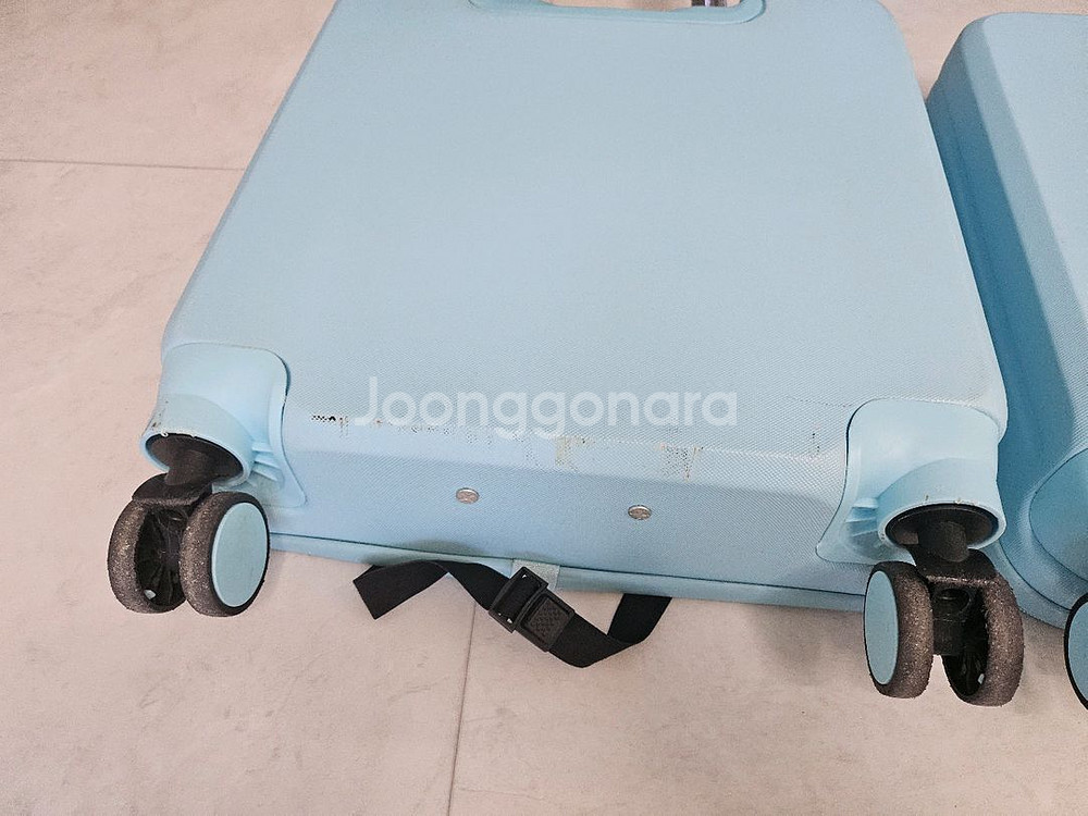 18인치 케리어 블루, 핑크 색상 각각 판매 해요--4