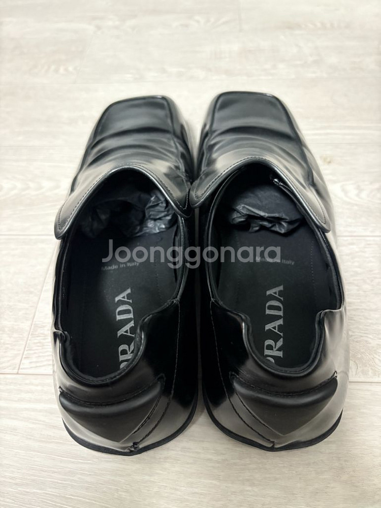 프라다 런웨이 로퍼--1