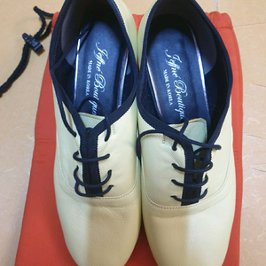 제프네 부티크 오르간슈즈 팝니다