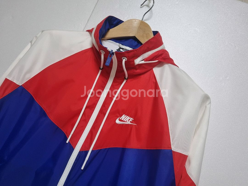 남성M 정가13만 나이키 빅스우시 바람막이 트레이닝복--0