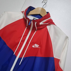 남성M 정가13만 나이키 빅스우시 바람막이 트레이닝복