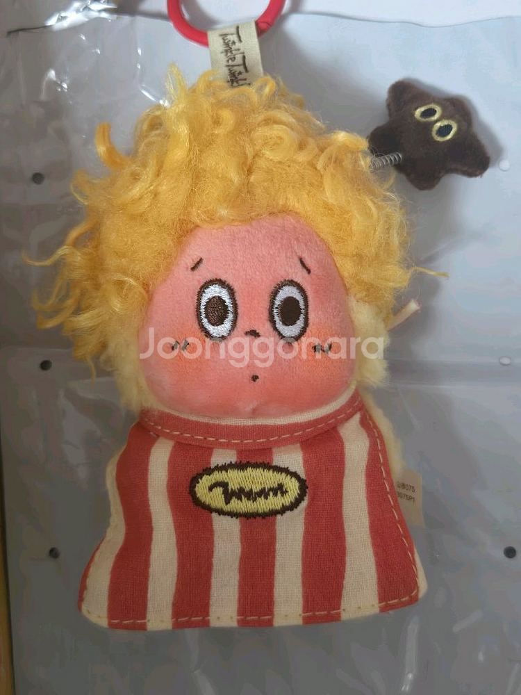 [새상품]팝마트 작은별 머리하는날 키링 인형--1