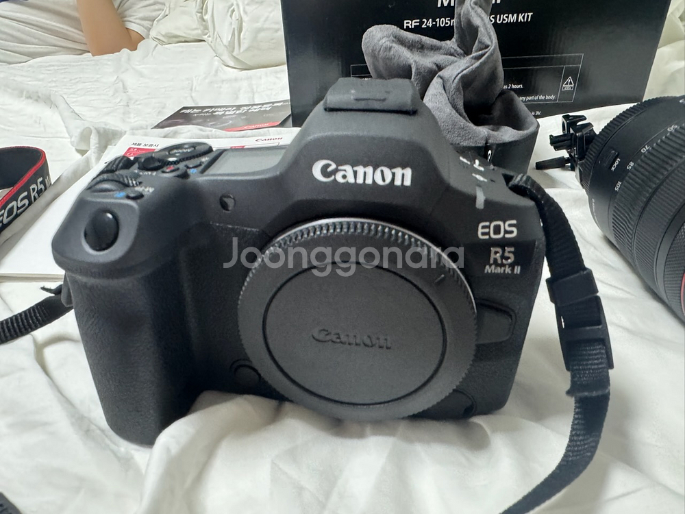 EOS R5 Mark II +24-105 USM KIT--1