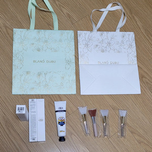 누본셀 동키밀크 콜라겐크림,스파츌라,종이가방,블랑파워앰