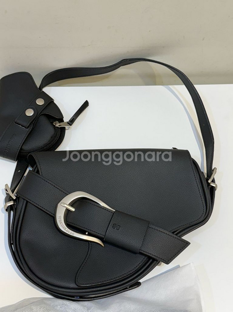 이우가마카라스 버클 홀스터 백 가방--1