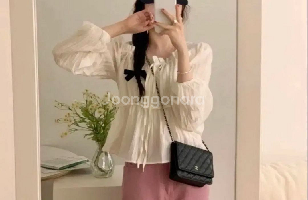 리본 블라우스 스퀘어넥 퍼프 소매--0