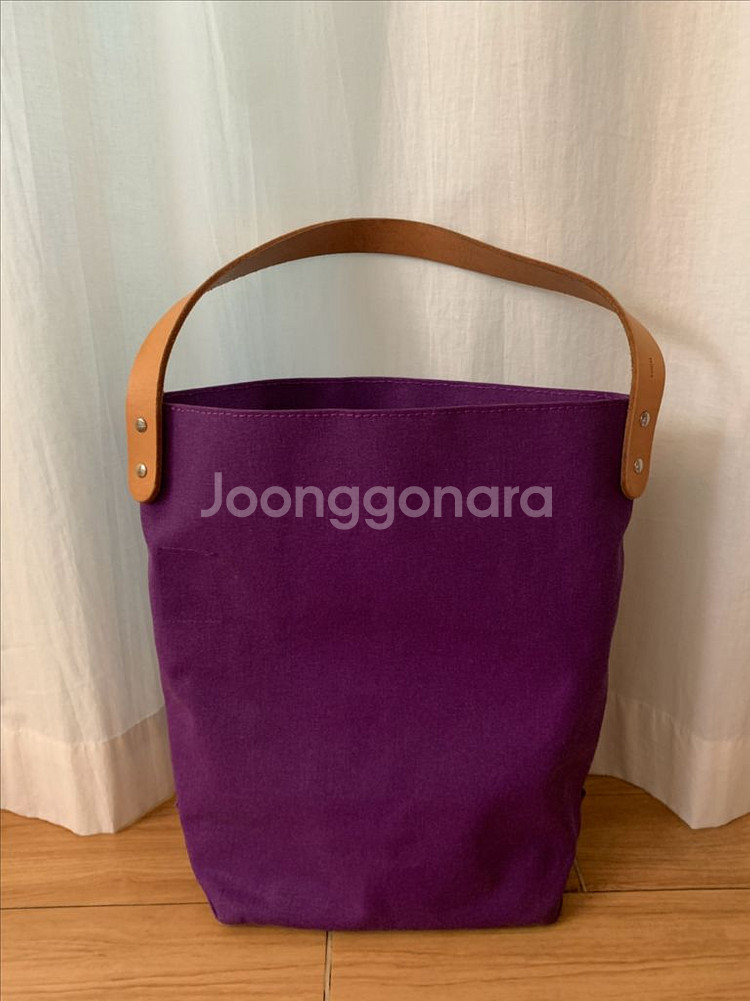 템베아 가죽 바게트백--0