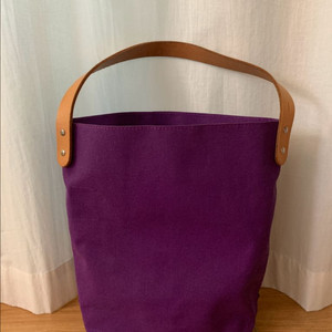 템베아 가죽 바게트백