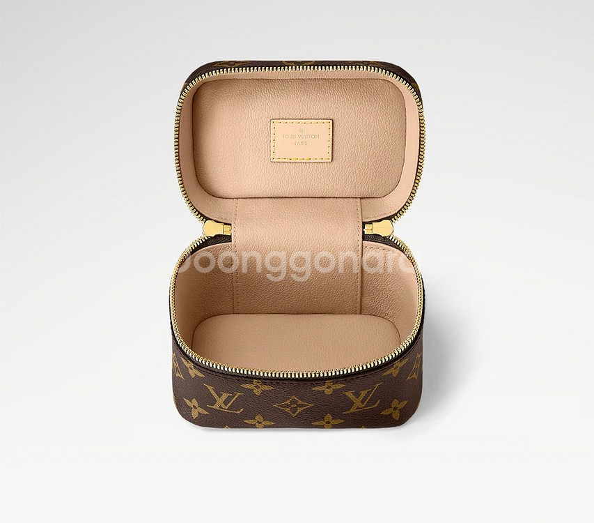 루이비통 니스 나노(실착 1회, 새상품급)--2