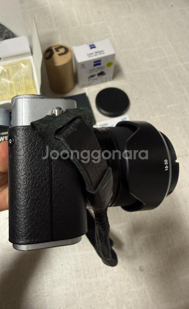후지필름 x-e5 실버 렌즈는 xf1650 악세서리등--6