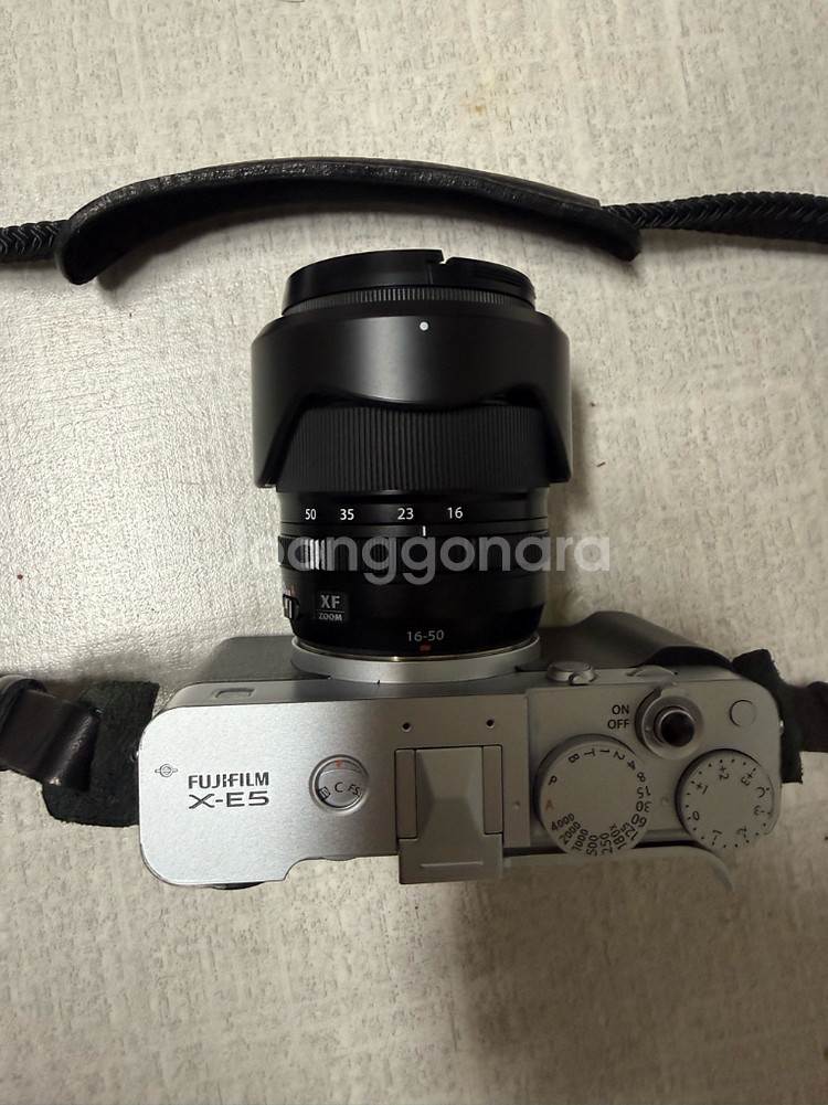 후지필름 x-e5 실버 렌즈는 xf1650 악세서리등--7