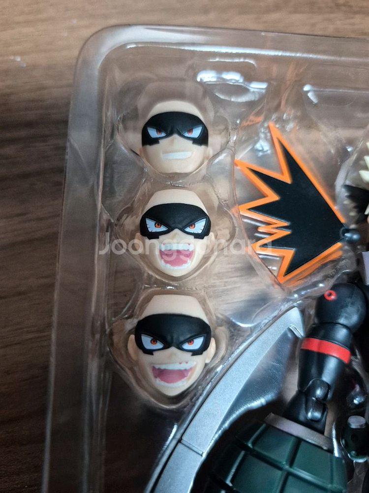 shf 바쿠고 판매합니다.--6