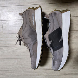 뉴발란스 327 285cm