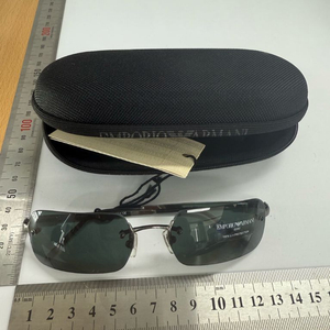 엠포리오 아르마니 선글라스