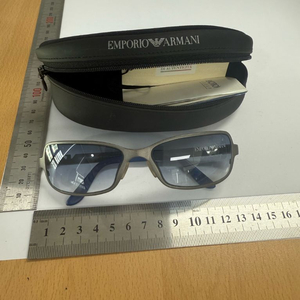 엠포리오 아르마니 선글라스