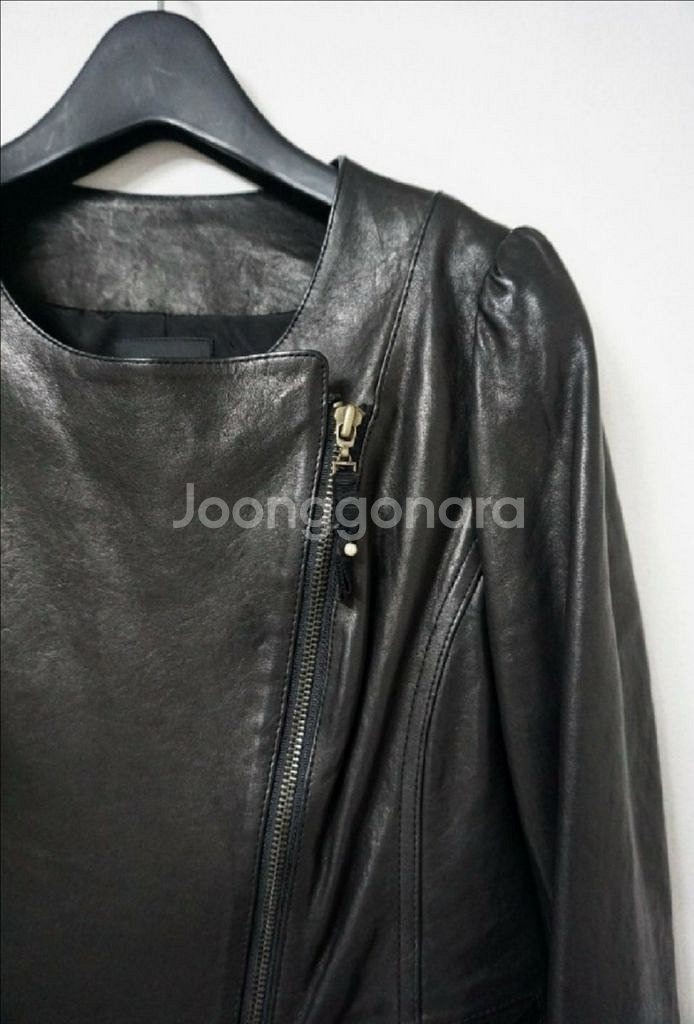 레니본 프릴 가죽자켓--2