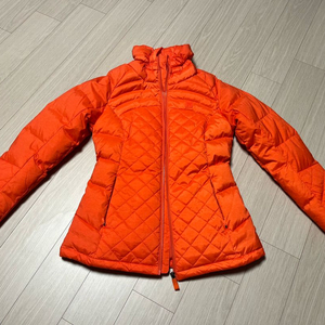 (거의새것) FILA 필라 여성 오렌지 경량 패딩 9