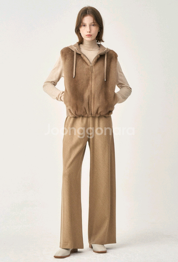 더캐시미어 밍크 퍼 텍스처 블록 후드 베스트--0