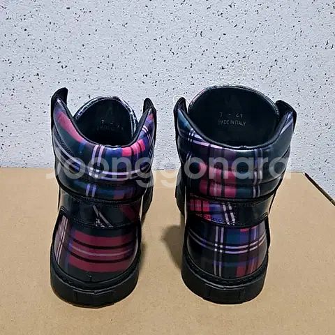 41) 마크 제이콥스 타탄 체크 하이탑 스니커즈 블랙--4
