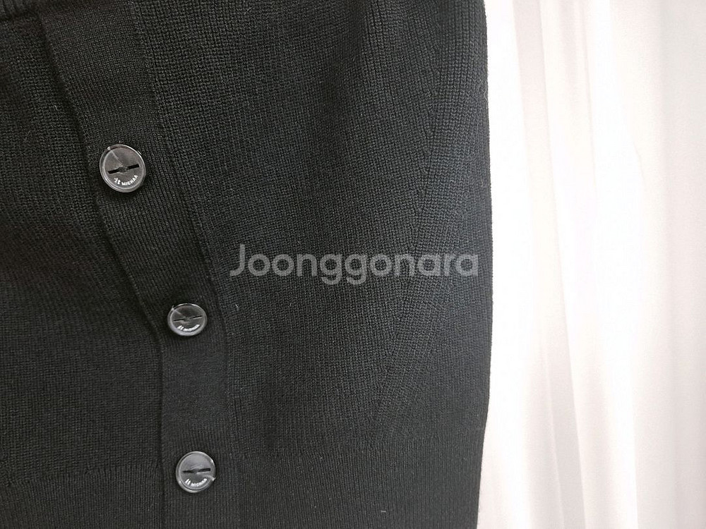 새상품 잇미샤 뷔스티에 리브 니트 탑 블랙 44--3