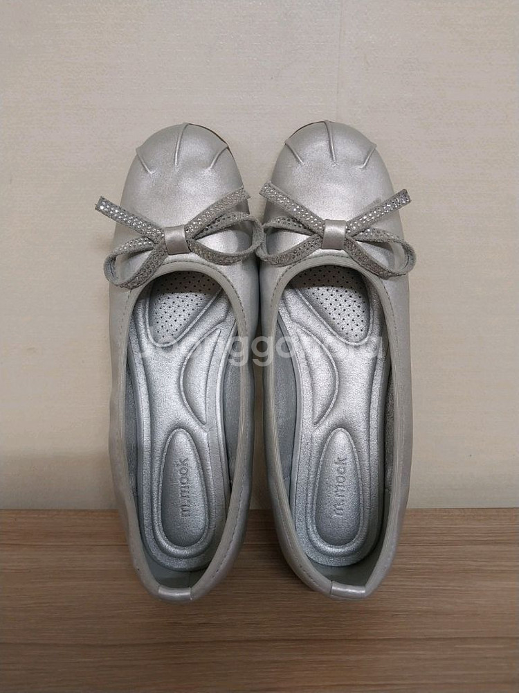 여성 엠무크 비쥬 리본 실버 플랫슈즈, 단화 (230)--7