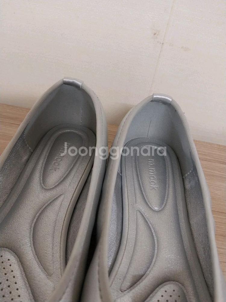 여성 엠무크 비쥬 리본 실버 플랫슈즈, 단화 (230)--6