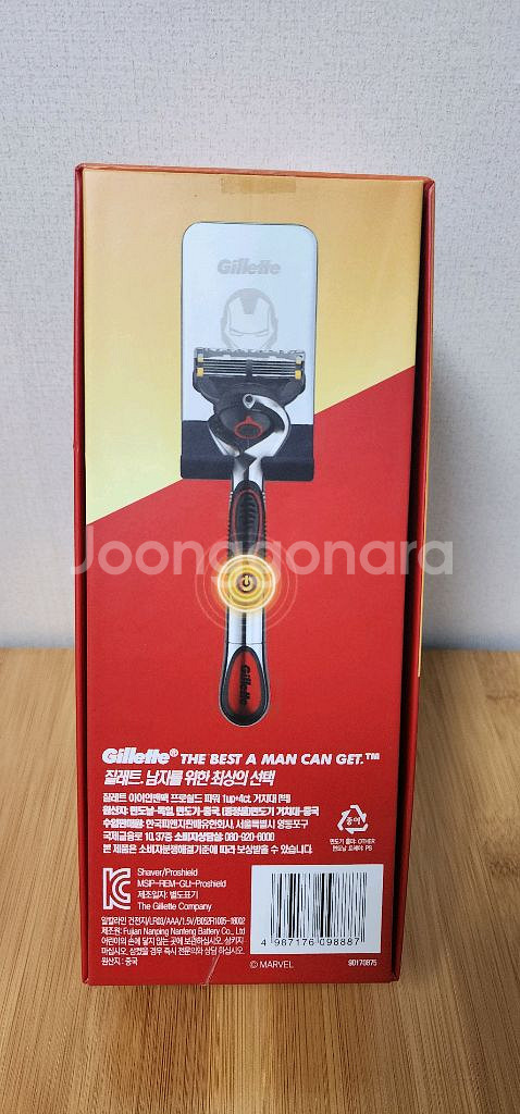 질레트 면도기 마블 아이언맨 콜라보 새상품--2