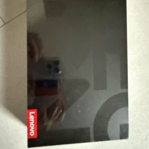 y700 2세대(y702) 미개봉 정발 팝니다