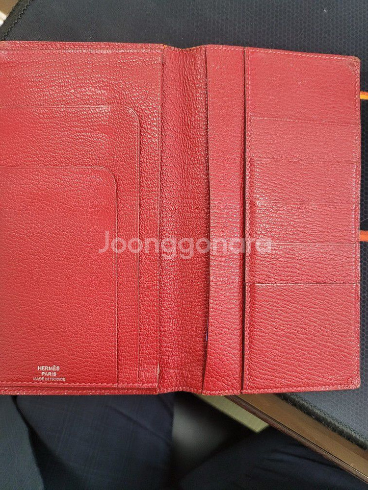 에르메스 레드,그린 장지갑 단지갑 팝니다 샤넬 루이비통--1