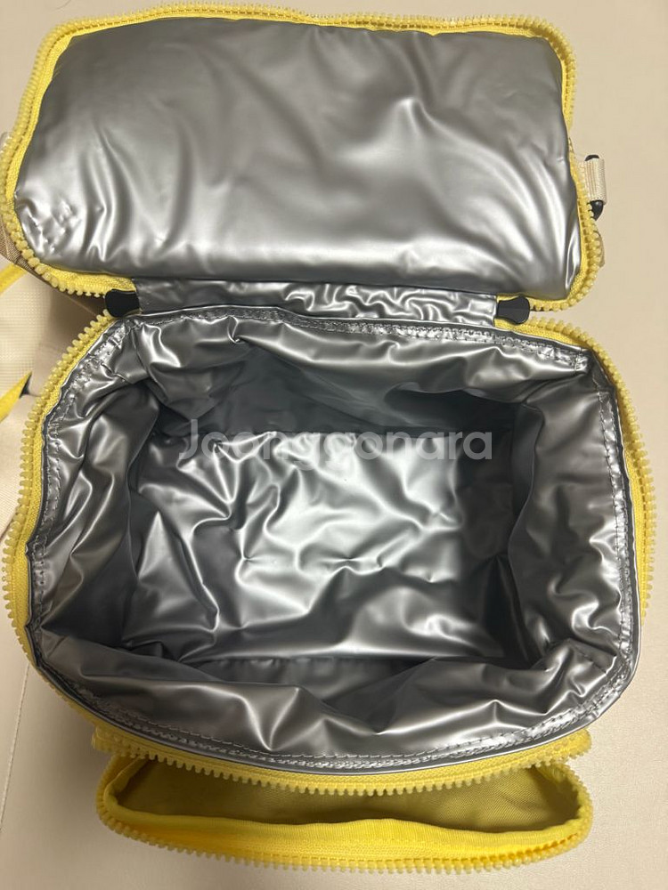 아프리콧 스튜디오 캐스터네츠 크로스백--2