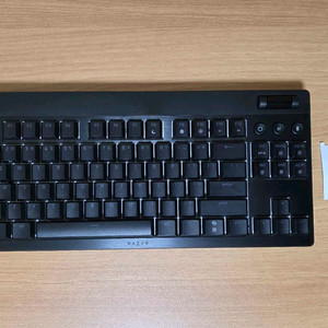 레이저 블랙위도우 v4 로우프로파일 tkl 오렌지축