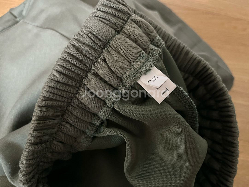 (미착용) 여성 스웨트 맨투맨 스커트 셋업 77--2