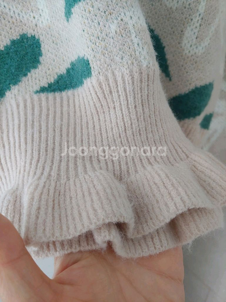 여성 플라워 프릴 포인트 니트(반값택포1만원)--2