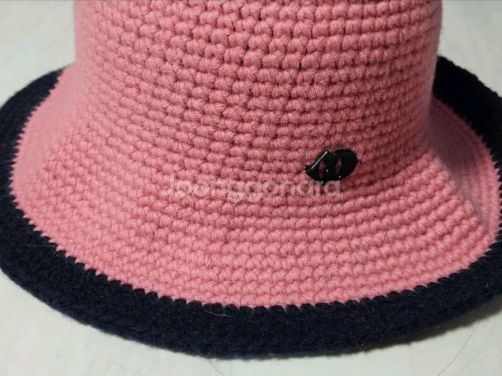 럭키슈에뜨 버킷햇--3