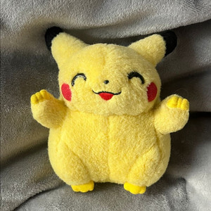 고전빈티지 토미피카츄 뚱카츄 만세츄 인형