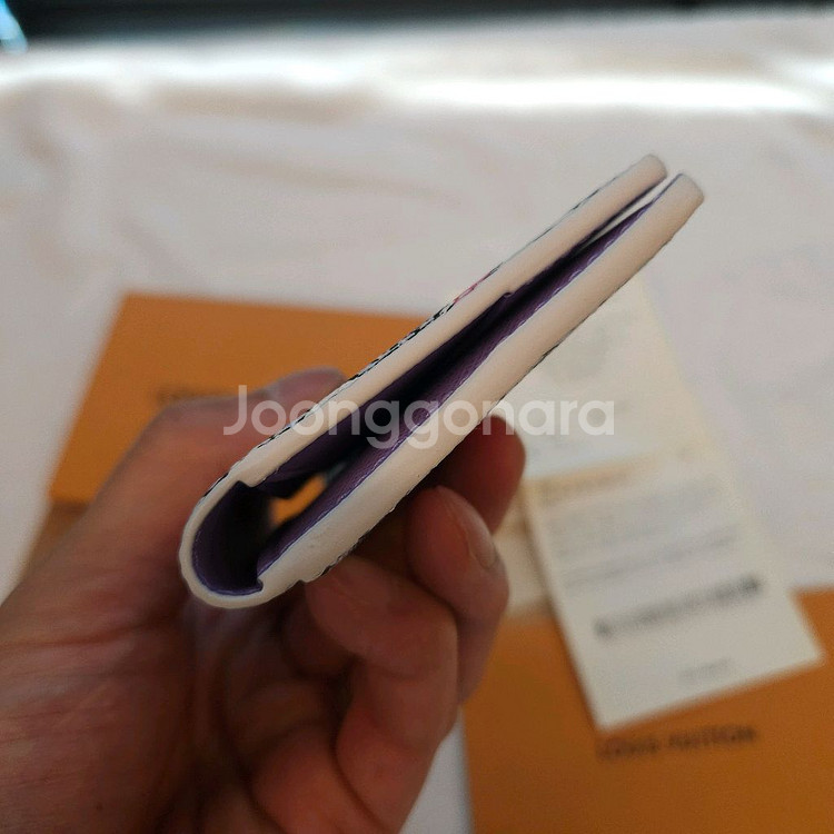 루이비통카드지갑 코믹스 한정판 보증서정품 새상품 m82--8