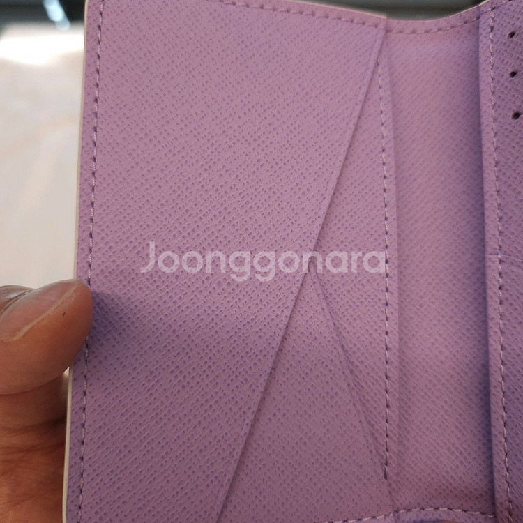 루이비통카드지갑 코믹스 한정판 보증서정품 새상품 m82--5